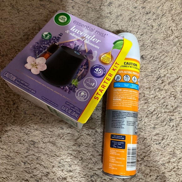 2-PC Bundle 1Air Wick Essential Mist Starter Kit and 1Glade Odor Fighting Mist - Picture 8 of 11